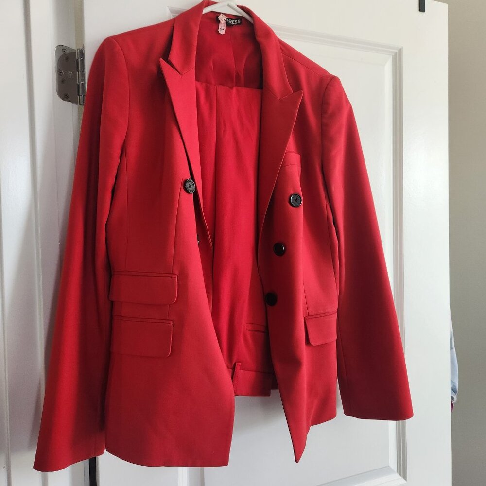 Suit